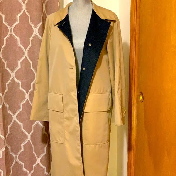Burberry Men’s Honey raincoat